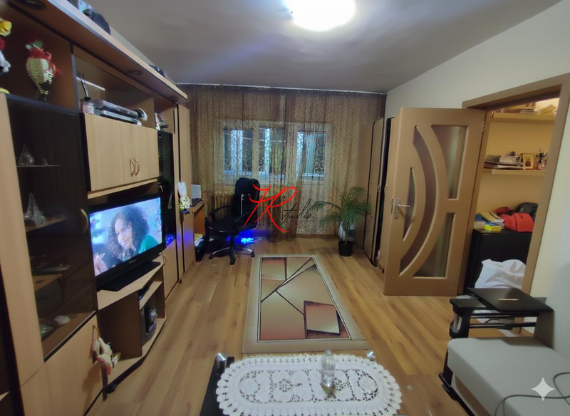 Polona, vanzare apartament 2 camere.